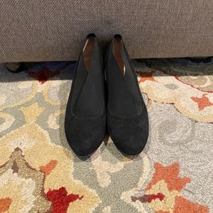 Taryn rose closed toe wedges